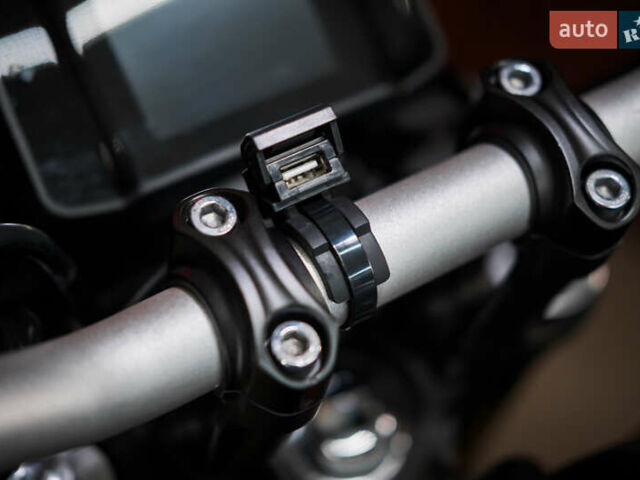 Ямаха MT-09, объемом двигателя 0.9 л и пробегом 10 тыс. км за 13000 $, фото 11 на Automoto.ua