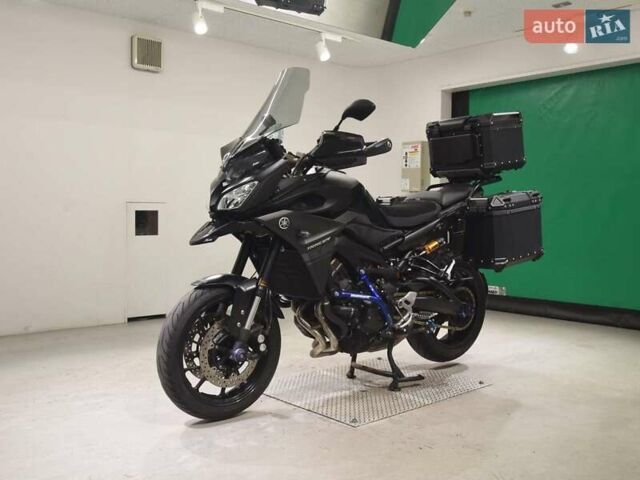 Ямаха MT-09, объемом двигателя 0 л и пробегом 17 тыс. км за 10800 $, фото 3 на Automoto.ua