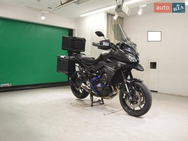 Ямаха MT-09, объемом двигателя 0 л и пробегом 17 тыс. км за 10800 $, фото 2 на Automoto.ua