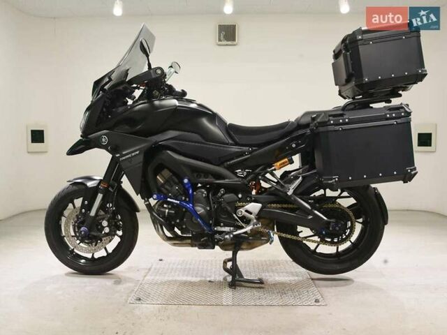 Ямаха MT-09, объемом двигателя 0 л и пробегом 17 тыс. км за 10800 $, фото 1 на Automoto.ua