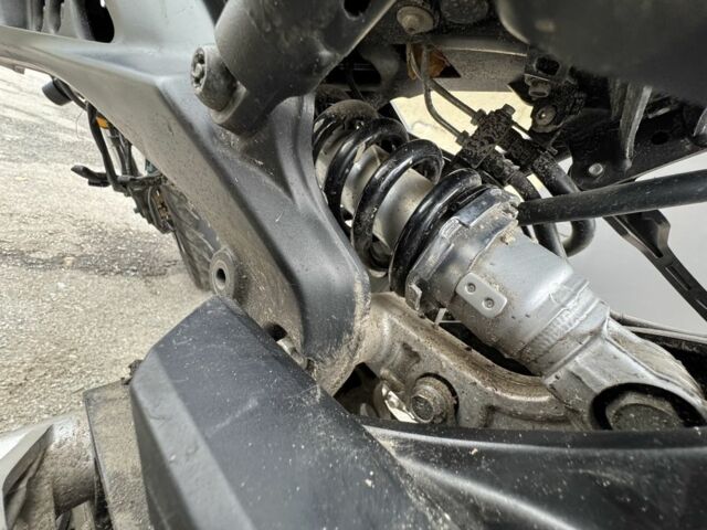 Ямаха MT-09, объемом двигателя 0.9 л и пробегом 0 тыс. км за 1100 $, фото 10 на Automoto.ua