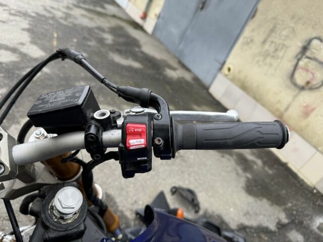 Ямаха MT-09, объемом двигателя 0.9 л и пробегом 0 тыс. км за 1100 $, фото 20 на Automoto.ua