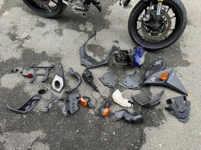 Ямаха MT-09, объемом двигателя 0.9 л и пробегом 0 тыс. км за 1100 $, фото 22 на Automoto.ua