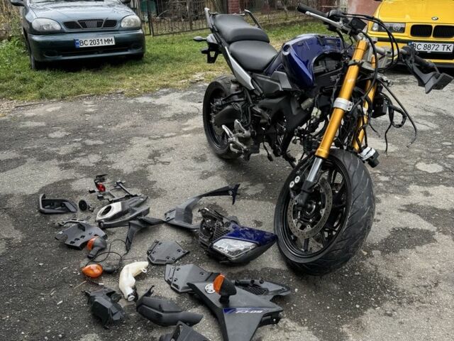 Ямаха MT-09, объемом двигателя 0.9 л и пробегом 0 тыс. км за 1100 $, фото 1 на Automoto.ua