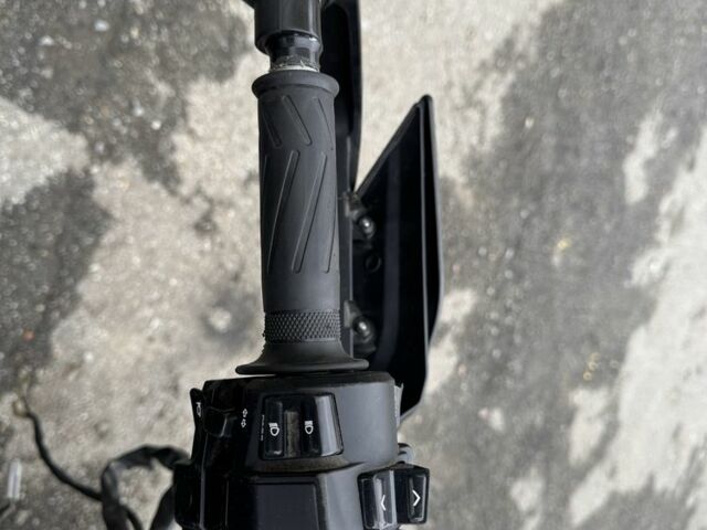 Ямаха MT-09, объемом двигателя 0.9 л и пробегом 0 тыс. км за 1100 $, фото 19 на Automoto.ua