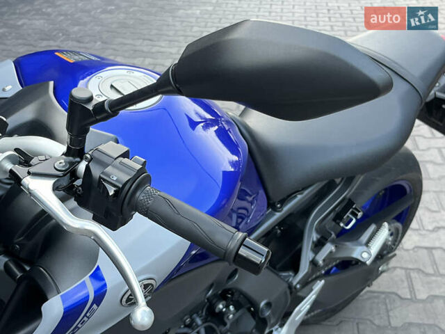 Синий Ямаха MT-09, объемом двигателя 0.85 л и пробегом 8 тыс. км за 11000 $, фото 29 на Automoto.ua