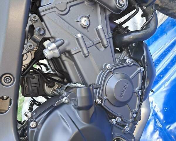 Синий Ямаха MT-09, объемом двигателя 0.85 л и пробегом 8 тыс. км за 10500 $, фото 15 на Automoto.ua