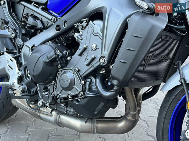 Синий Ямаха MT-09, объемом двигателя 0.85 л и пробегом 8 тыс. км за 11000 $, фото 9 на Automoto.ua