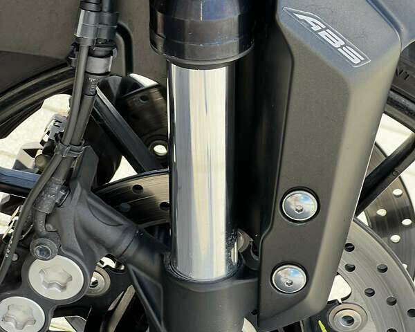 Синий Ямаха MT-09, объемом двигателя 0.85 л и пробегом 32 тыс. км за 8700 $, фото 6 на Automoto.ua