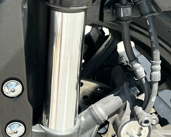 Синий Ямаха MT-09, объемом двигателя 0.85 л и пробегом 32 тыс. км за 8700 $, фото 5 на Automoto.ua