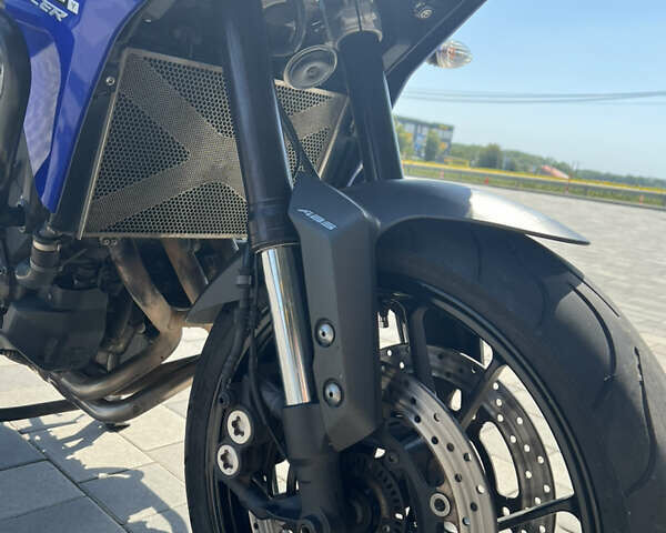 Синий Ямаха MT-09, объемом двигателя 0.85 л и пробегом 46 тыс. км за 8300 $, фото 4 на Automoto.ua