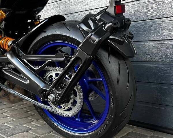 Черный Ямаха MT-09 SP, объемом двигателя 0.85 л и пробегом 15 тыс. км за 10400 $, фото 7 на Automoto.ua