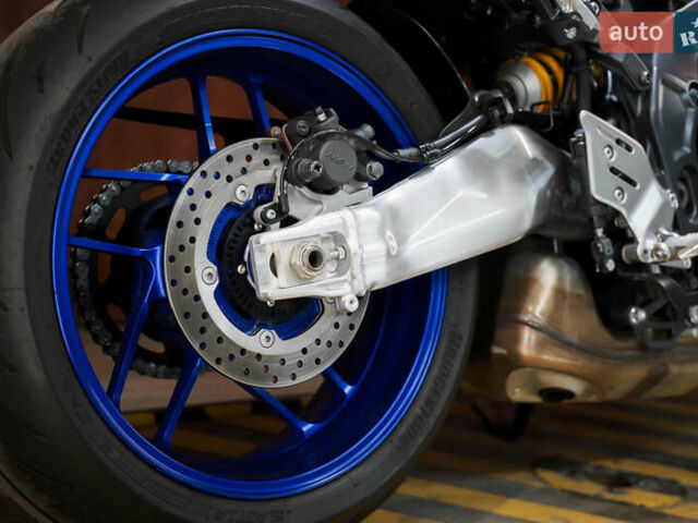 Ямаха MT-09 SP, объемом двигателя 0.85 л и пробегом 1 тыс. км за 14000 $, фото 13 на Automoto.ua