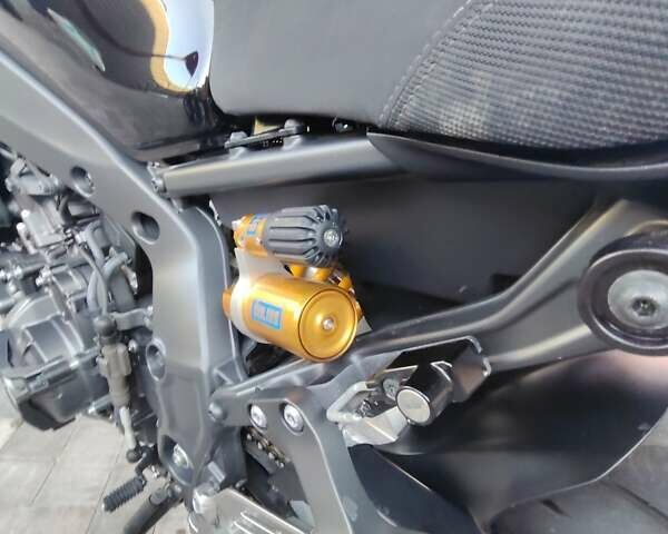 Ямаха MT-09 SP, об'ємом двигуна 0.9 л та пробігом 3 тис. км за 12700 $, фото 11 на Automoto.ua