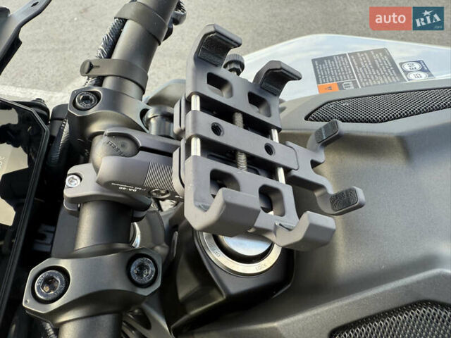 Ямаха MT-09 SP, объемом двигателя 0 л и пробегом 9 тыс. км за 15000 $, фото 8 на Automoto.ua