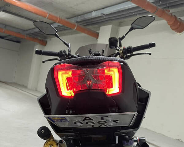 Серый Ямаха MT-09 SP, объемом двигателя 0.9 л и пробегом 13 тыс. км за 11999 $, фото 15 на Automoto.ua