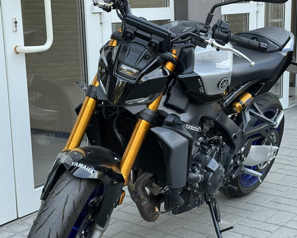 Ямаха MT-09 SP 2024 у Дніпро (Дніпропетровську) на Automoto.ua Сірий Ямаха MT-09 SP, об'ємом двигуна 0.89 л та пробігом 1 тис. км за 15000 $, фото 5 на Automoto.ua