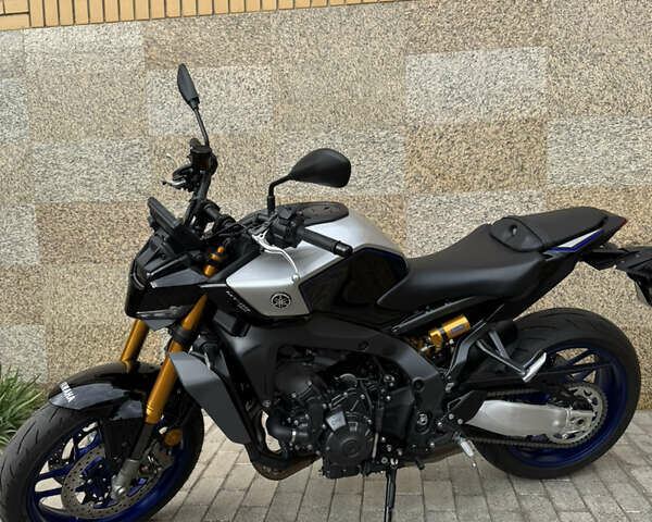 Ямаха MT-09 SP 2024 у Дніпро (Дніпропетровську) на Automoto.ua Сірий Ямаха MT-09 SP, об'ємом двигуна 0.89 л та пробігом 1 тис. км за 15000 $, фото 9 на Automoto.ua