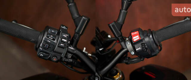 Ямаха MT-10, об'ємом двигуна 1 л та пробігом 19 тис. км за 17500 $, фото 10 на Automoto.ua