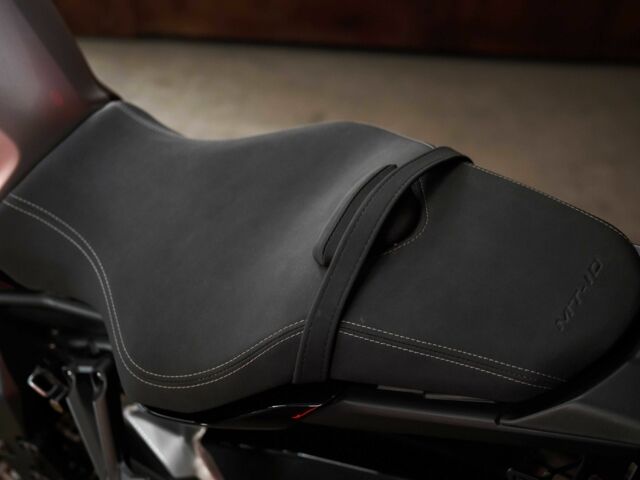 Ямаха MT-10, объемом двигателя 1 л и пробегом 0 тыс. км за 17500 $, фото 11 на Automoto.ua