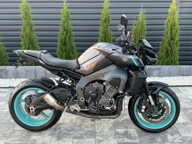 Ямаха MT-10, объемом двигателя 1 л и пробегом 0 тыс. км за 14550 $, фото 1 на Automoto.ua