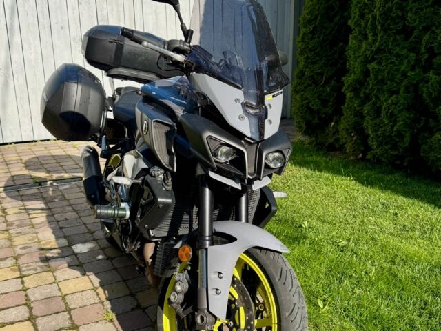 Ямаха MT-10, об'ємом двигуна 1 л та пробігом 0 тис. км за 12000 $, фото 2 на Automoto.ua