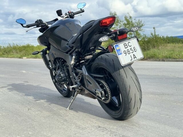 Ямаха MT-10, об'ємом двигуна 1 л та пробігом 0 тис. км за 15700 $, фото 3 на Automoto.ua