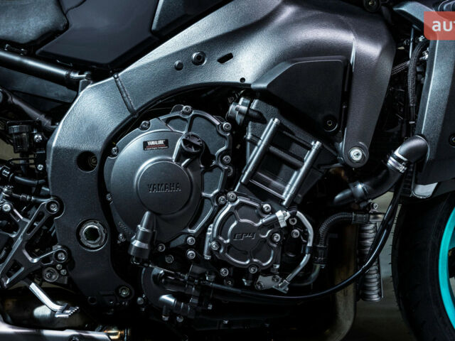 купить новое авто Ямаха MT-10 2024 года от официального дилера Мотосалон Yamaha Ямаха фото
