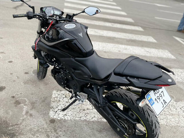 Черный Ямаха MT-25, объемом двигателя 0.25 л и пробегом 16 тыс. км за 4300 $, фото 3 на Automoto.ua
