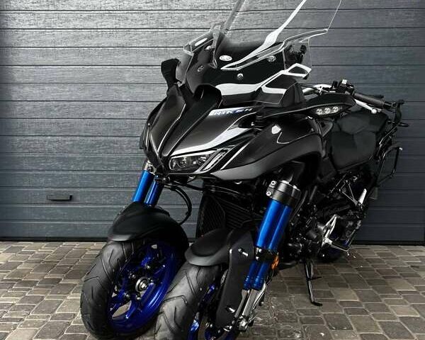 Сірий Ямаха Niken, об'ємом двигуна 0.85 л та пробігом 25 тис. км за 10800 $, фото 2 на Automoto.ua