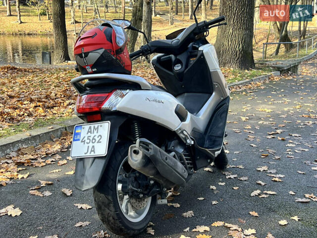 Білий Ямаха NMAX, об'ємом двигуна 0.12 л та пробігом 26 тис. км за 2150 $, фото 9 на Automoto.ua