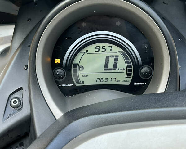 Білий Ямаха NMAX, об'ємом двигуна 0.12 л та пробігом 26 тис. км за 2150 $, фото 2 на Automoto.ua