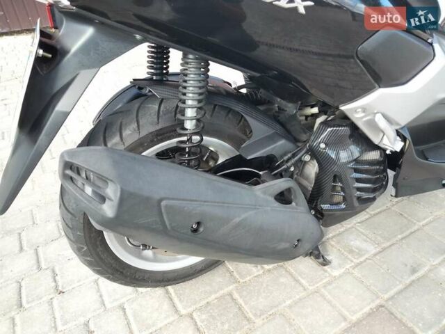 Чорний Ямаха NMAX, об'ємом двигуна 0.12 л та пробігом 22 тис. км за 2100 $, фото 5 на Automoto.ua