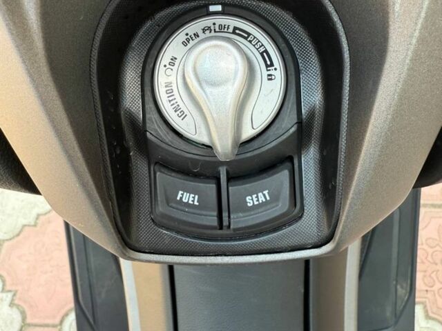 Ямаха NMax 150, объемом двигателя 0.16 л и пробегом 0 тыс. км за 3800 $, фото 6 на Automoto.ua
