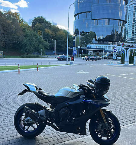 Ямаха R1M, об'ємом двигуна 1 л та пробігом 5 тис. км за 18000 $, фото 3 на Automoto.ua