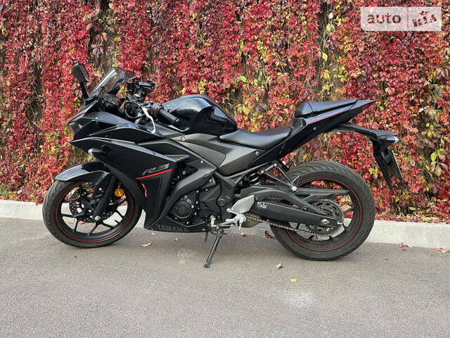Чорний Ямаха R3, об'ємом двигуна 0 л та пробігом 16 тис. км за 4500 $, фото 2 на Automoto.ua