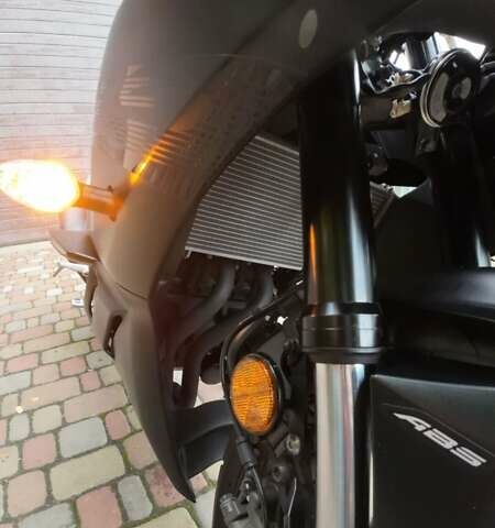 Чорний Ямаха R3, об'ємом двигуна 0.32 л та пробігом 3 тис. км за 5600 $, фото 2 на Automoto.ua