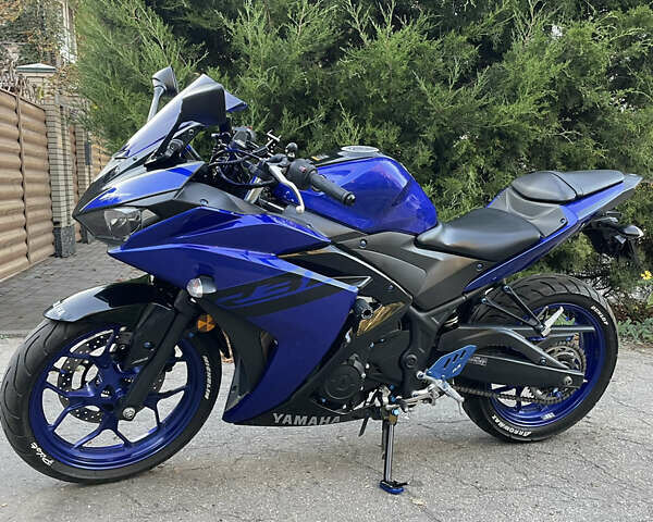 Ямаха R3 2014 у Дніпро (Дніпропетровську) на Automoto.ua Ямаха R3, об'ємом двигуна 0 л та пробігом 23 тис. км за 4600 $, фото 1 на Automoto.ua