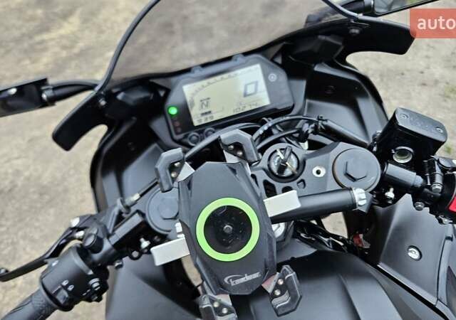 Ямаха R3, объемом двигателя 0 л и пробегом 10 тыс. км за 5050 $, фото 3 на Automoto.ua