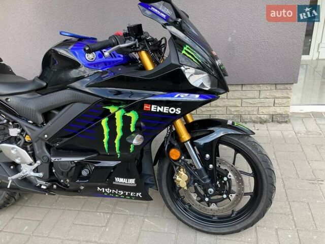 Синий Ямаха R3, объемом двигателя 0.3 л и пробегом 18 тыс. км за 5000 $, фото 4 на Automoto.ua