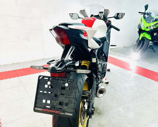 Белый Ямаха R7, объемом двигателя 0.7 л и пробегом 4 тыс. км за 9700 $, фото 8 на Automoto.ua