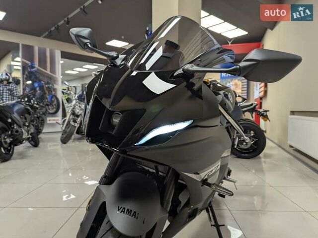 Черный Ямаха R7, объемом двигателя 0.69 л и пробегом 3 тыс. км за 9700 $, фото 4 на Automoto.ua