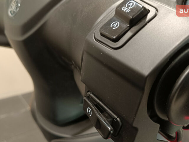 Ямаха RayZR, объемом двигателя 0.13 л и пробегом 0 тыс. км за 2315 $, фото 19 на Automoto.ua