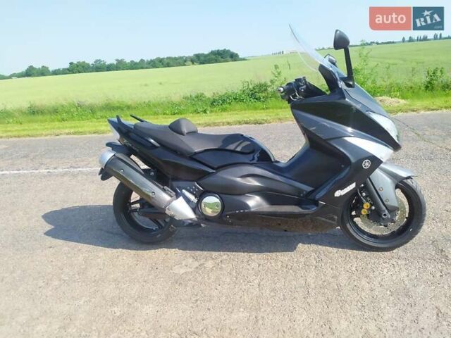 Черный Ямаха T-Max 500, объемом двигателя 0.5 л и пробегом 15 тыс. км за 2400 $, фото 4 на Automoto.ua