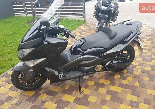 Черный Ямаха T-Max 500, объемом двигателя 0.5 л и пробегом 15 тыс. км за 2400 $, фото 10 на Automoto.ua