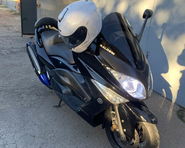 Черный Ямаха T-Max 500, объемом двигателя 0.5 л и пробегом 46 тыс. км за 4800 $, фото 5 на Automoto.ua