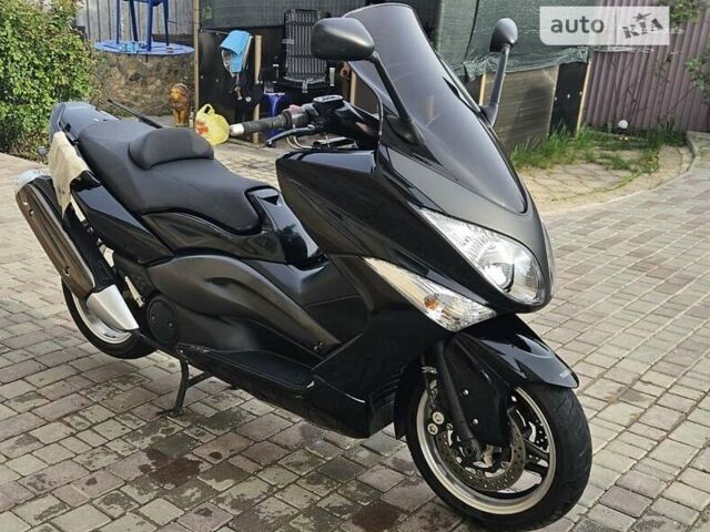 Черный Ямаха T-Max 500, объемом двигателя 0 л и пробегом 20 тыс. км за 6500 $, фото 3 на Automoto.ua