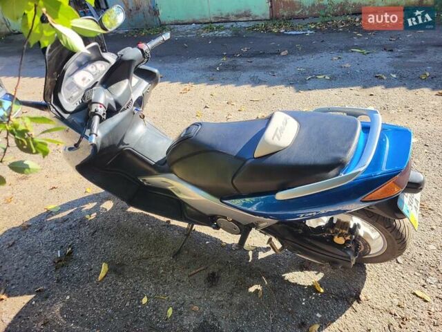 Ямаха T-Max 500, об'ємом двигуна 0 л та пробігом 56 тис. км за 2800 $, фото 2 на Automoto.ua