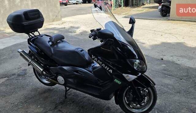 Ямаха T-Max 500, объемом двигателя 0 л и пробегом 37 тыс. км за 3300 $, фото 3 на Automoto.ua