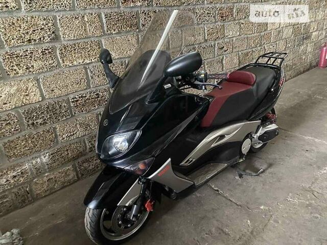 Ямаха T-Max 500, об'ємом двигуна 0.5 л та пробігом 24 тис. км за 3500 $, фото 4 на Automoto.ua